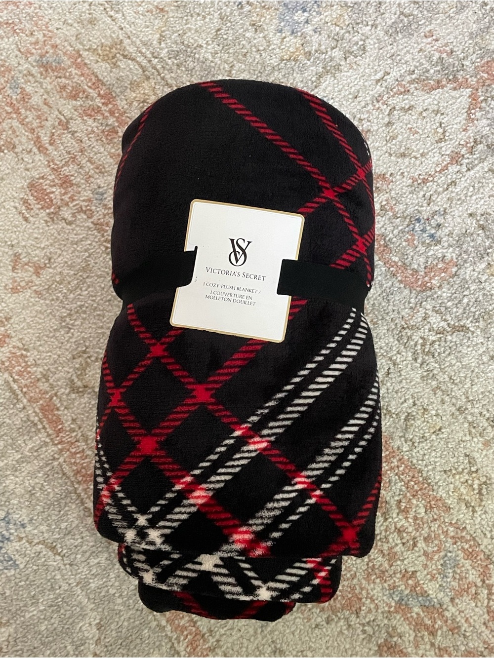 Victoria's Secret Black and Red Plaid Plush Throw Blanket
